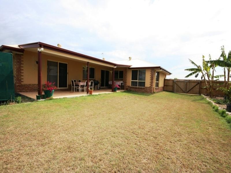 28 Dianella Circuit, Cooloola Cove QLD 4580