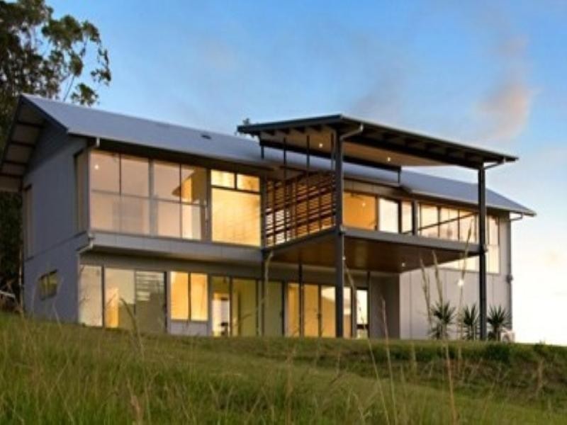 16 Omaroo Place, Cooran QLD 4569