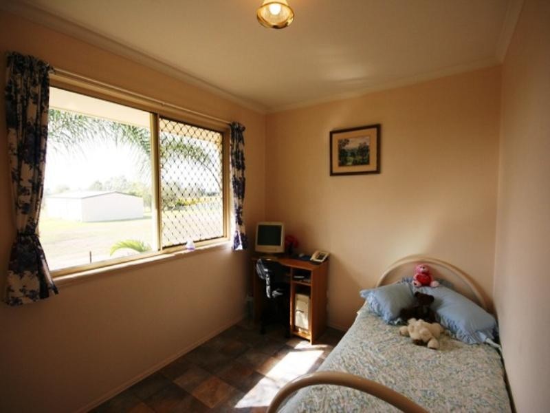5 Titanic Court, Cooloola Cove QLD 4580