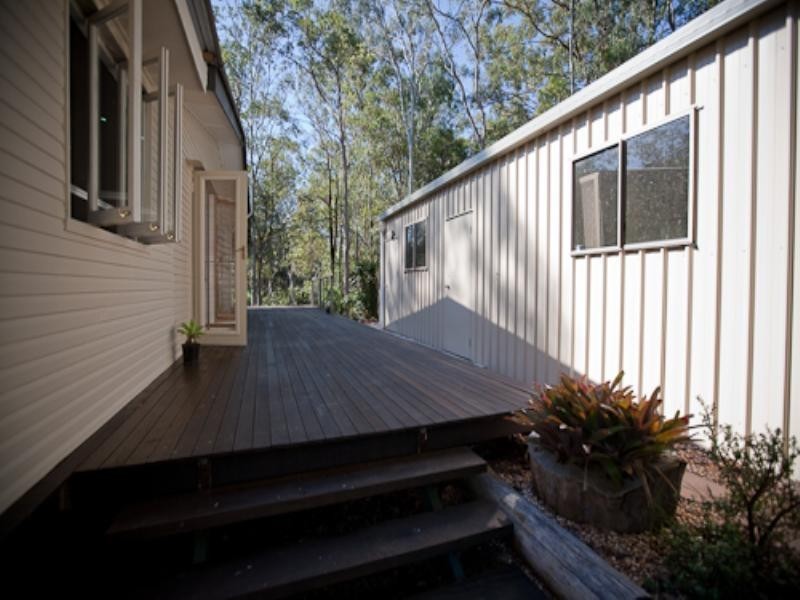 12 Heaviside Street, Neerdie QLD 4570