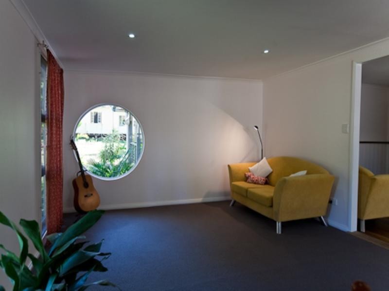 12 Heaviside Street, Neerdie QLD 4570