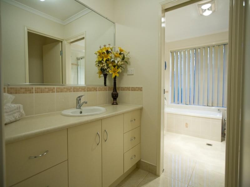2 Centenary Close, Gympie QLD 4570