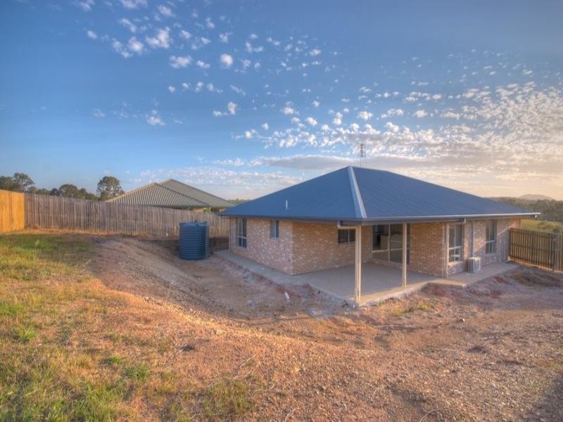 12 Managers Court, Jones Hill QLD 4570
