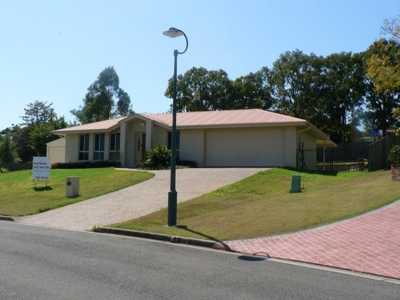 10 Bishop Court, Southside QLD 4570