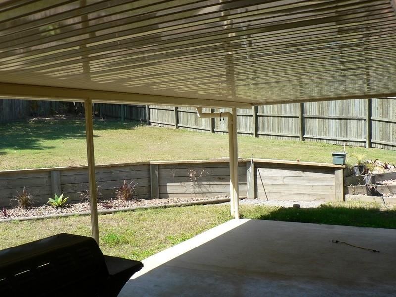 10 Bishop Court, Southside QLD 4570