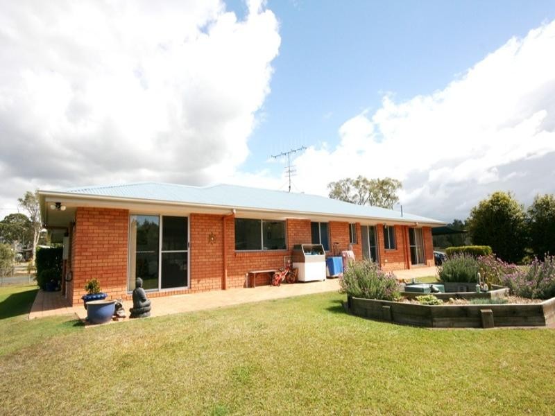 9 Oberon Court, Cooloola Cove QLD 4580