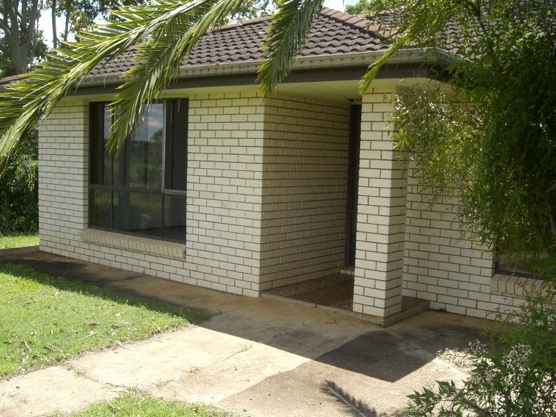 9a Bruce Highway, Chatsworth QLD 4570