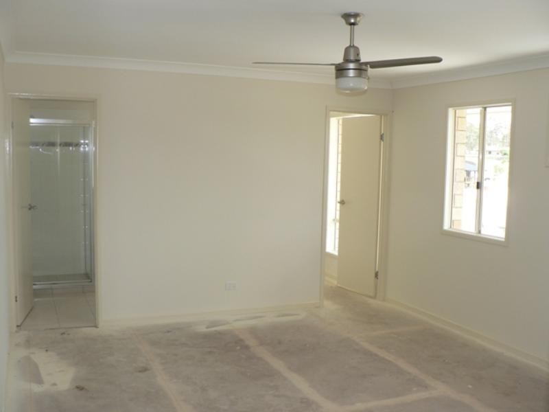 16 Hilltop Avenue, Southside QLD 4570