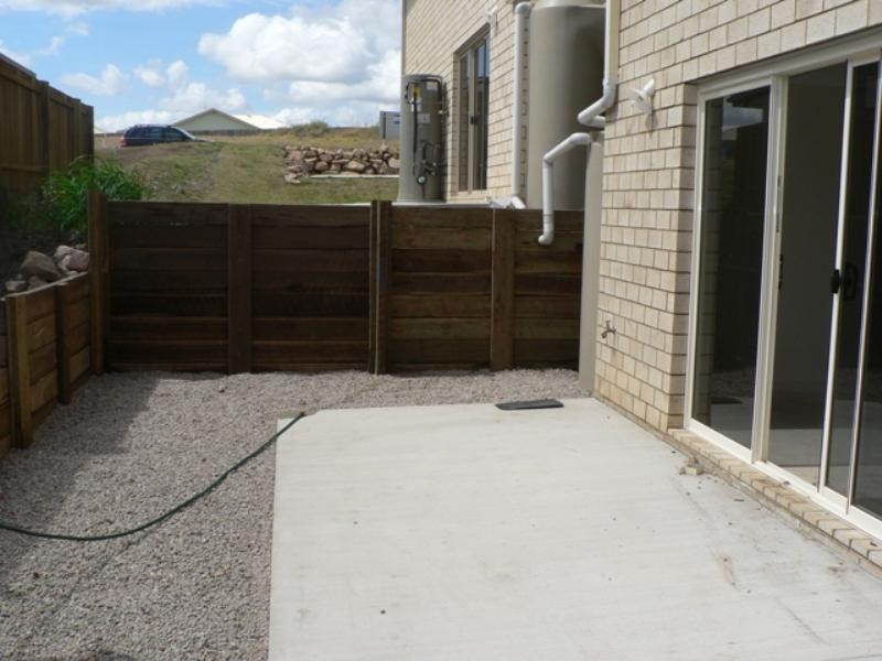 16 Hilltop Avenue, Southside QLD 4570