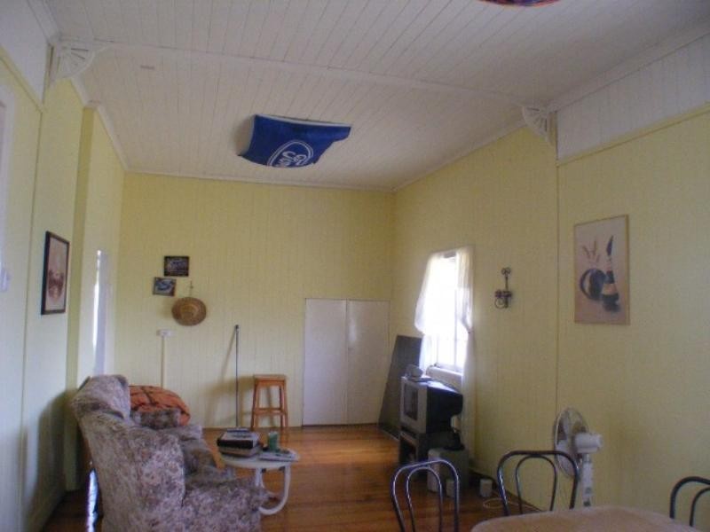 121 Cootharaba Road, Victory Heights QLD 4570