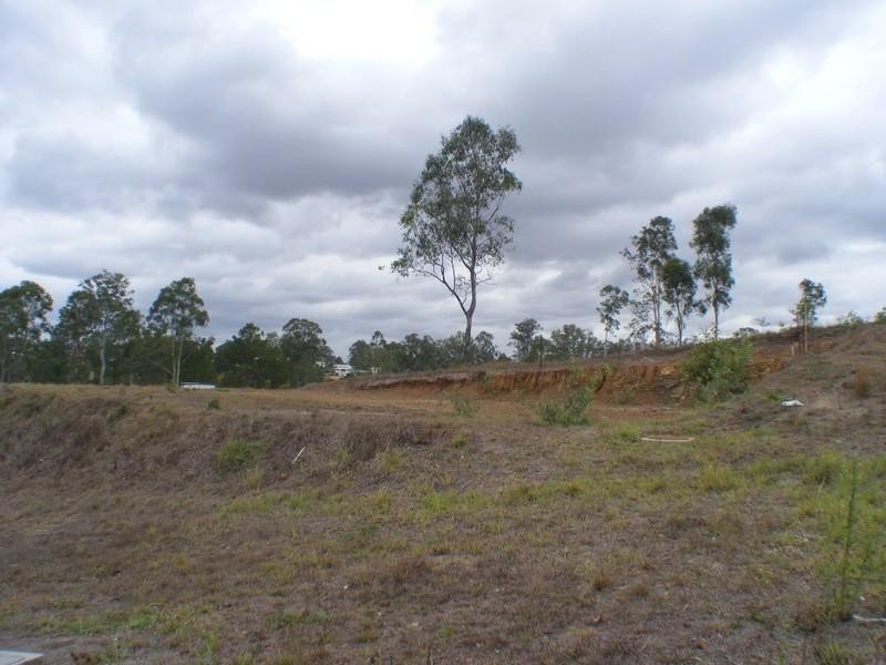 13 Golf Links Circle, Gympie QLD 4570