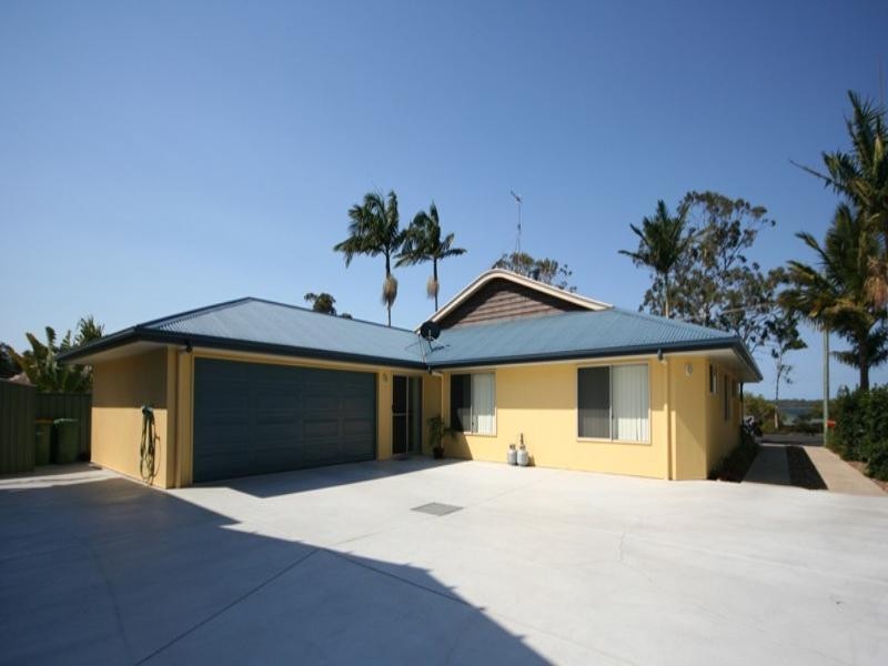 148 Toolara Road, Tin Can Bay QLD 4580