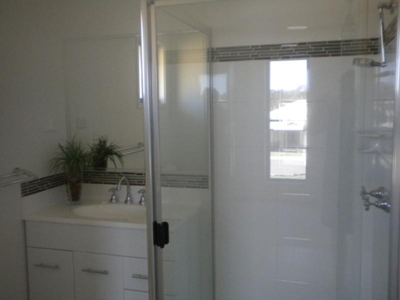 12 Eaglehawk Drive, Southside QLD 4570