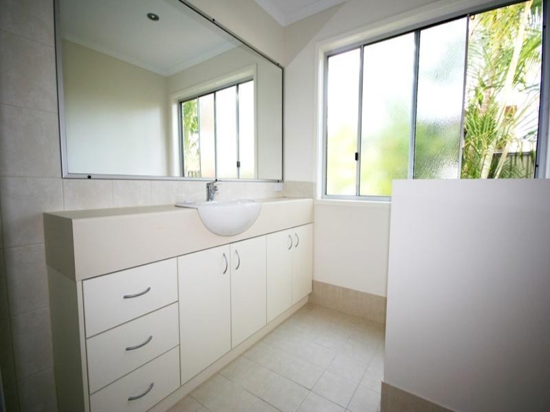 2/148 Toolara Road, Tin Can Bay QLD 4580