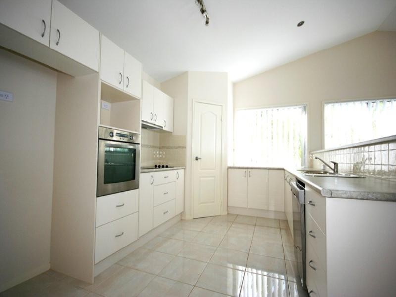 2/148 Toolara Road, Tin Can Bay QLD 4580