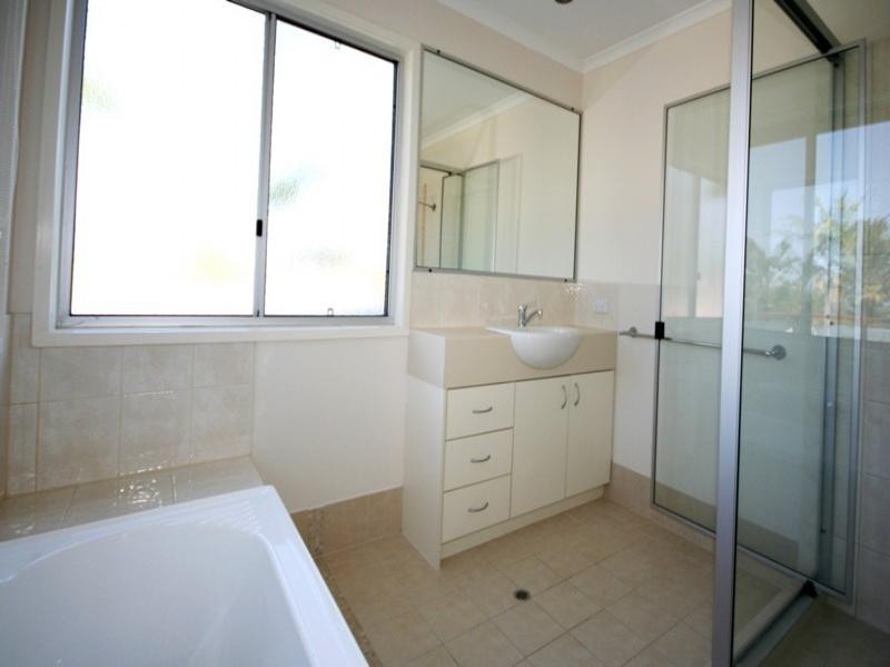 2/148 Toolara Road, Tin Can Bay QLD 4580