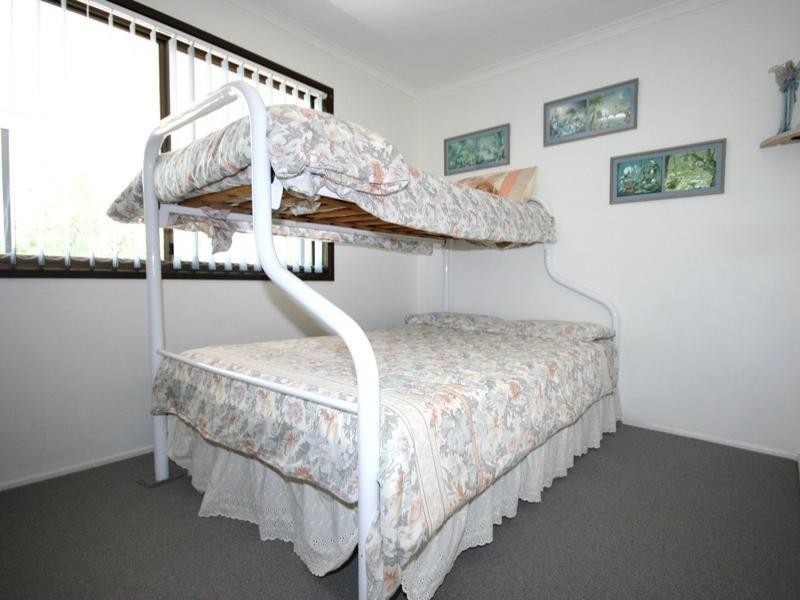 8 Manooka Drive, Rainbow Beach QLD 4581