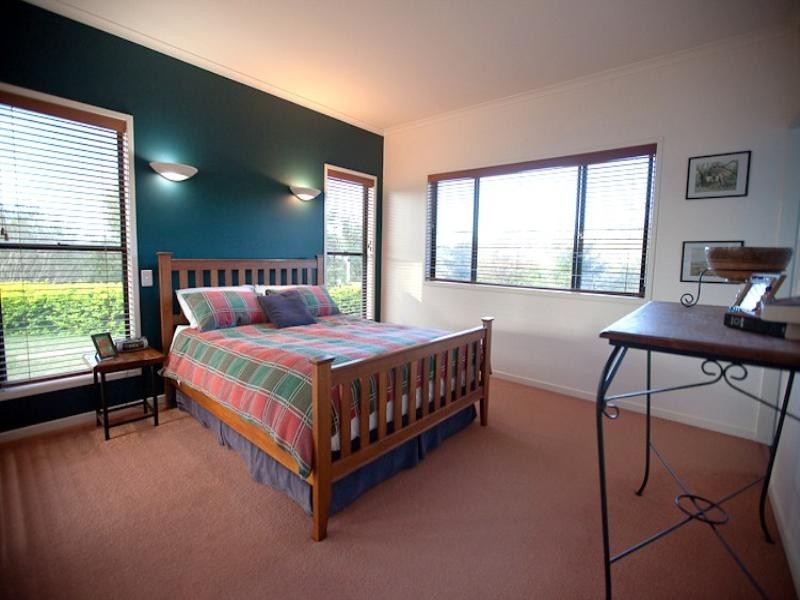 12 Tipping Road, Chatsworth QLD 4570