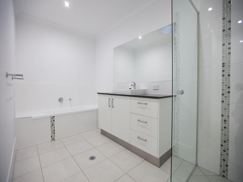 37 Shields Street, Gympie QLD 4570