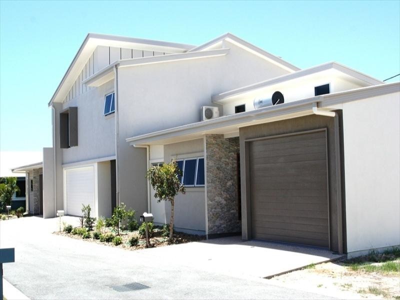 6/20 Gympie Road, Tin Can Bay QLD 4580