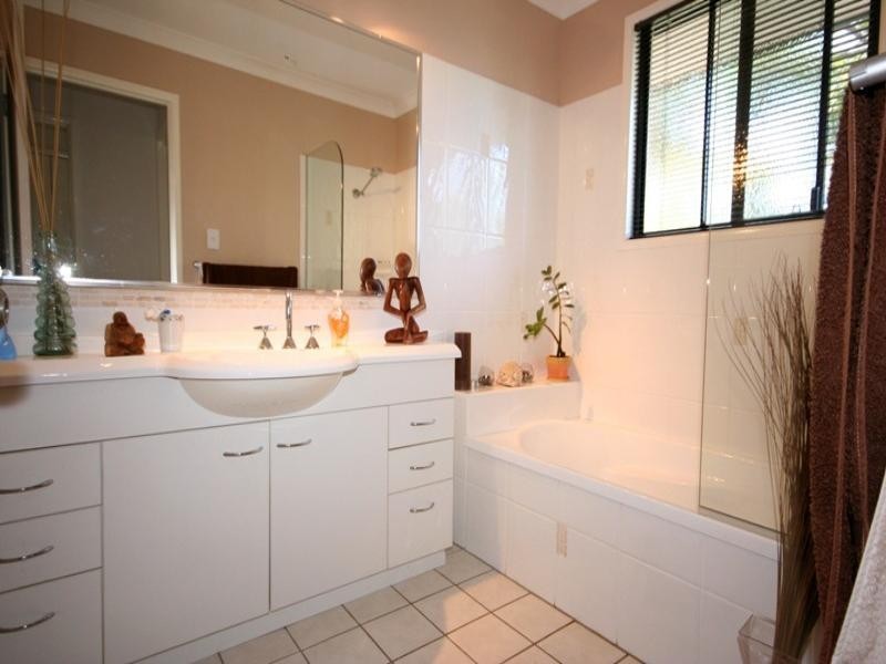 108 endeavour Drive, Cooloola Cove QLD 4580