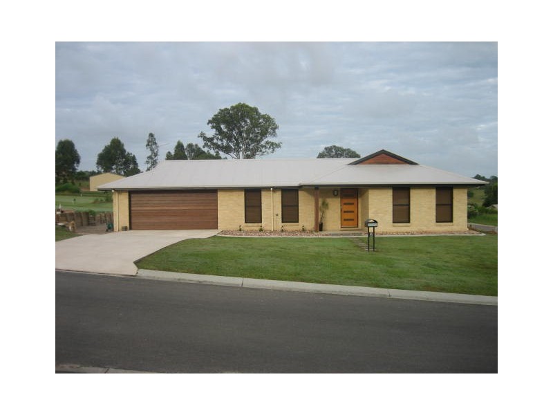 2 DOMINIQUE Court, Gympie QLD 4570