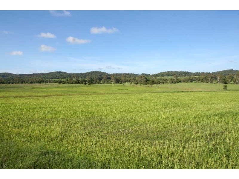 Goomboorian QLD 4570