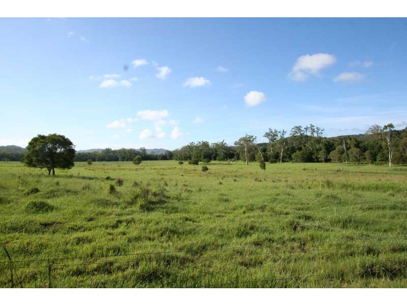 Goomboorian QLD 4570