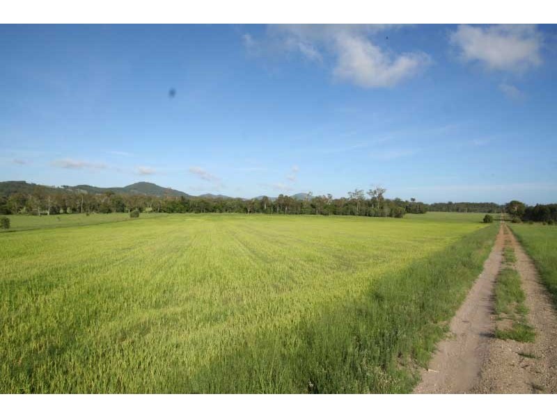 Goomboorian QLD 4570