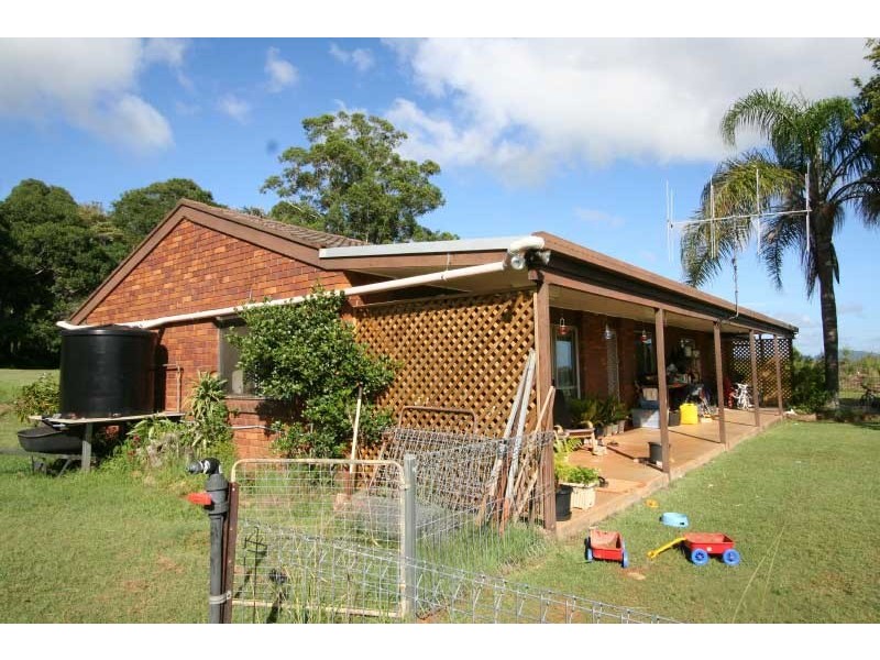 Goomboorian QLD 4570