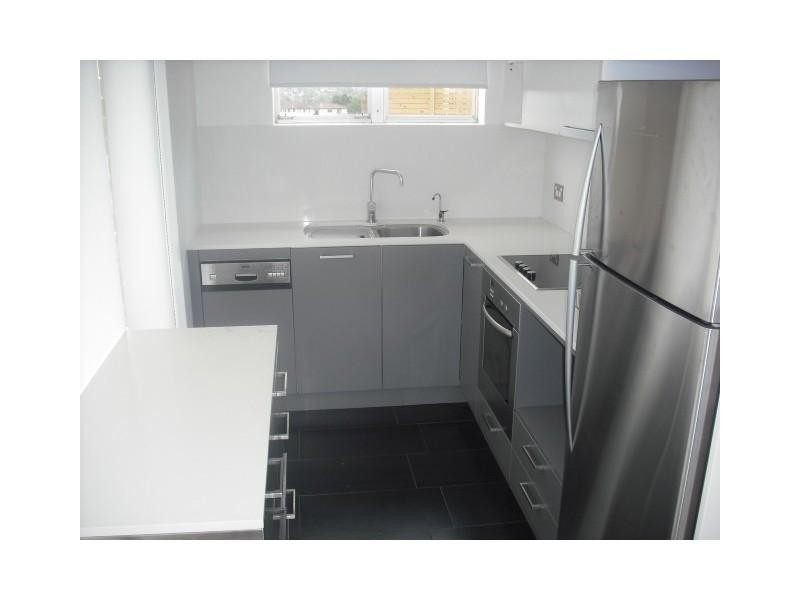 17/127 Queenscliff Road, Queenscliff NSW 2096