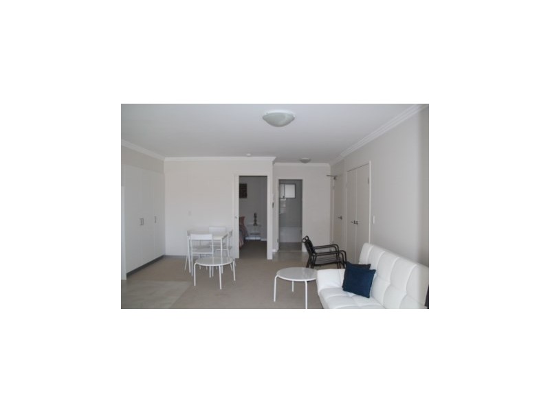 23/12-16 shackel Avenue, Brookvale NSW 2100