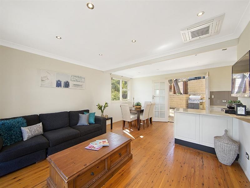 82 Sorlie Road, Frenchs Forest NSW 2086