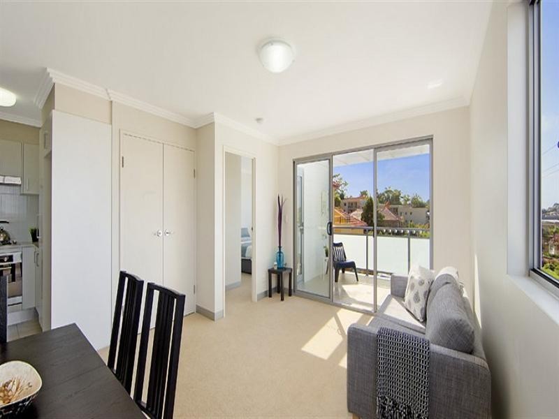 2/22-24 Shackel Avenue, Brookvale NSW 2100