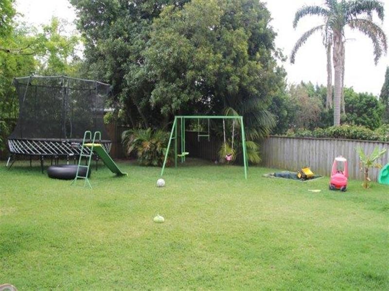 19 Sanananda Avenue, Allambie Heights NSW 2100