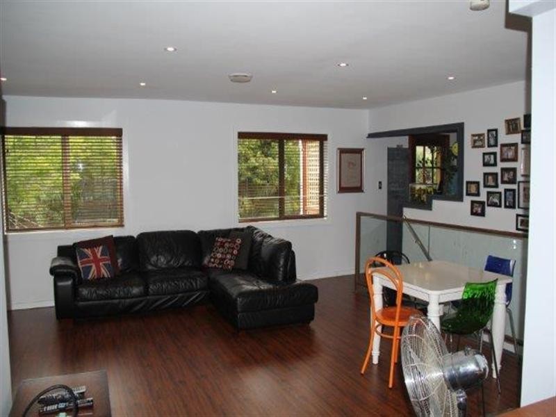 19 Sanananda Avenue, Allambie Heights NSW 2100