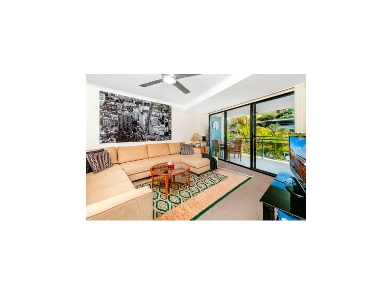 5/11-13 Clarence Avenue, Dee Why NSW 2099