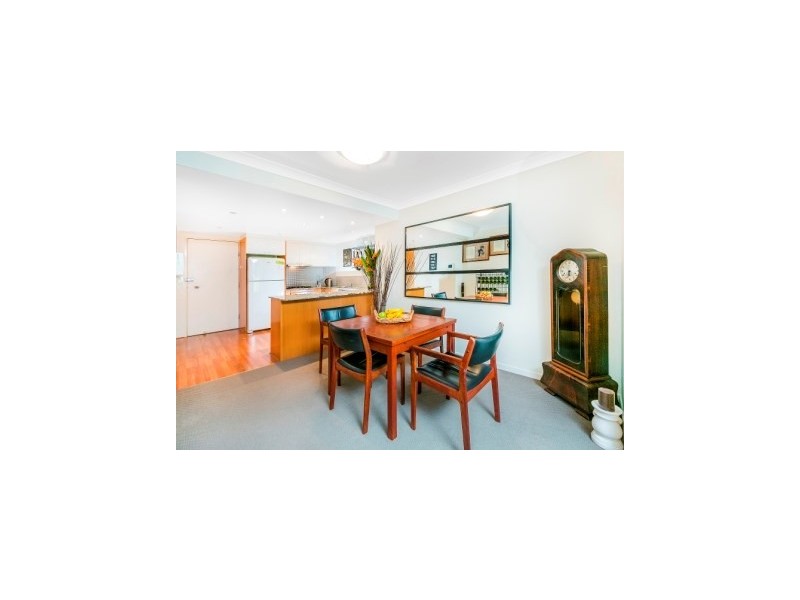 5/11-13 Clarence Avenue, Dee Why NSW 2099