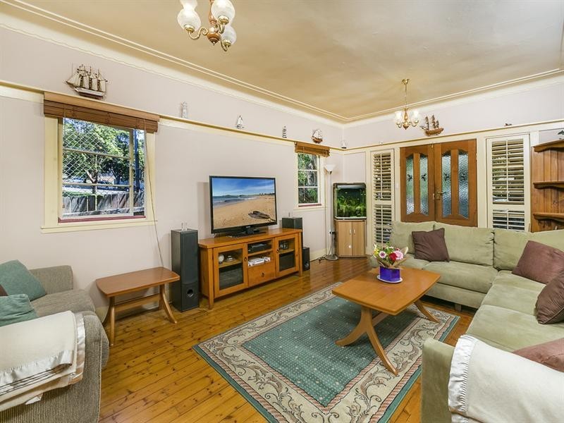 27 Arthur Street, Dee Why NSW 2099