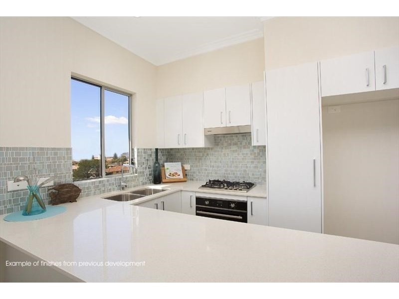 8/39-41 Pacific Parade, Dee Why NSW 2099