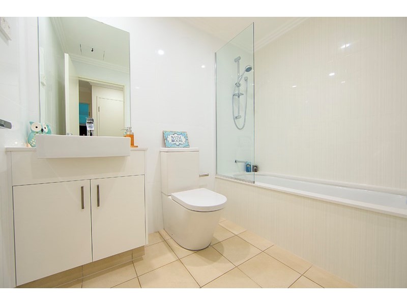 8/39-41 Pacific Parade, Dee Why NSW 2099