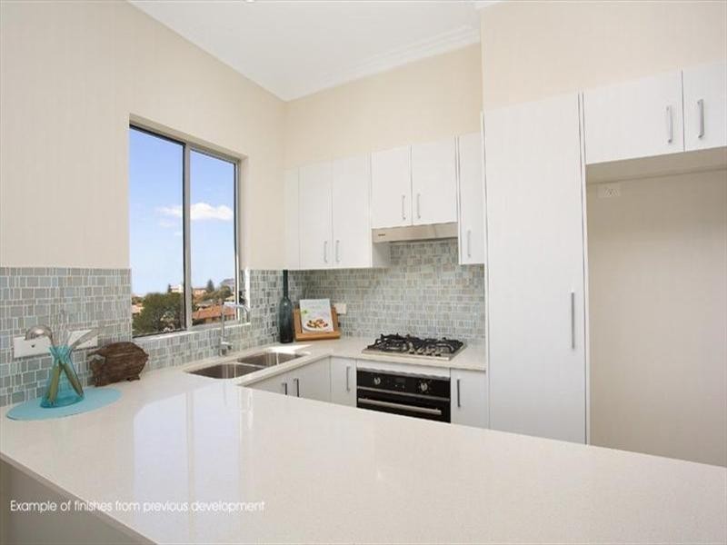 22/39-41 Pacific Parade, Dee Why NSW 2099