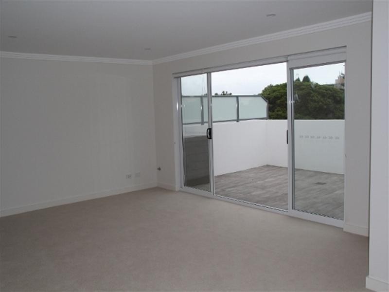 22/39-41 Pacific Parade, Dee Why NSW 2099