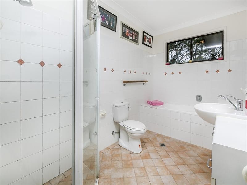 19 Lyly Road, Allambie Heights NSW 2100