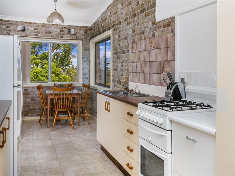 1 Roosevelt Avenue, Allambie Heights NSW 2100