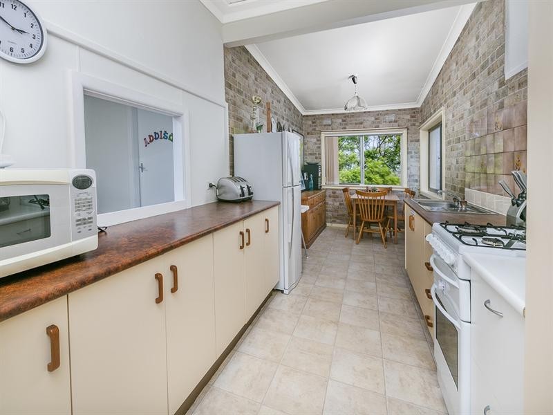 1 Roosevelt Avenue, Allambie Heights NSW 2100