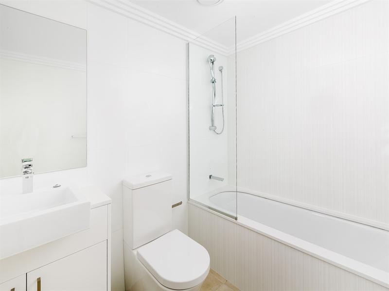 201/Corner of Delmar Pde and Pittwater Road, Dee Why NSW 2099