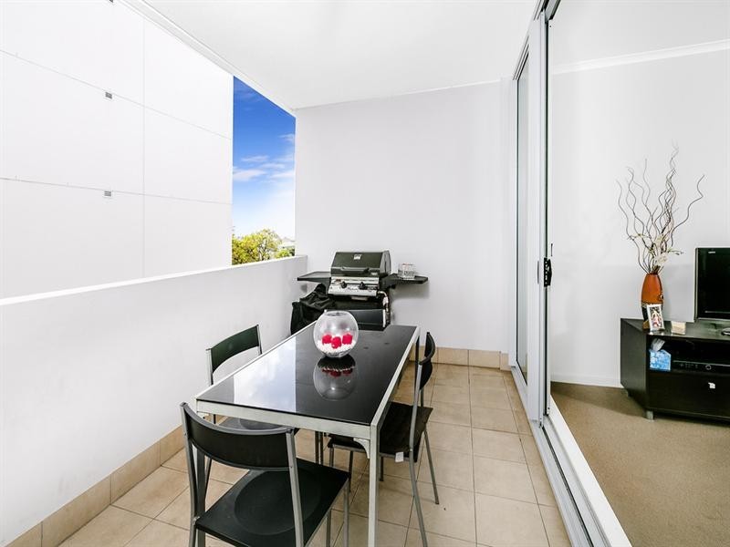 6303/10 Sturdee Parade, Dee Why NSW 2099