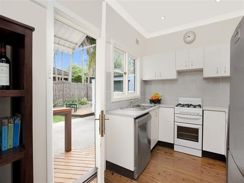 15 Inglebar Avenue, Allambie Heights NSW 2100