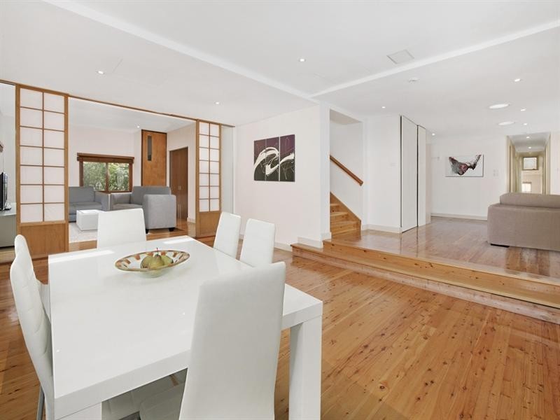 24 Iris Street, Frenchs Forest NSW 2086